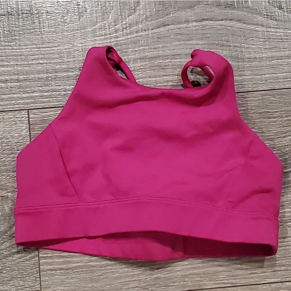 Girls All in Motion Sports Bra Size 6/6X Fuchsia Sports Bra